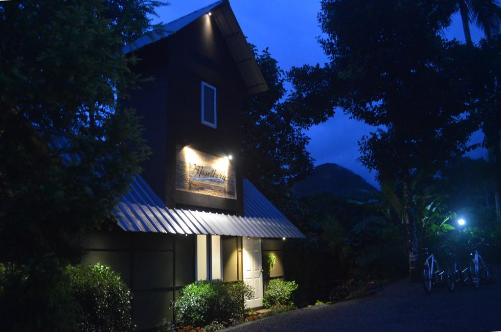 Moselberg Riverside Cottages Munnar Zewnętrze zdjęcie